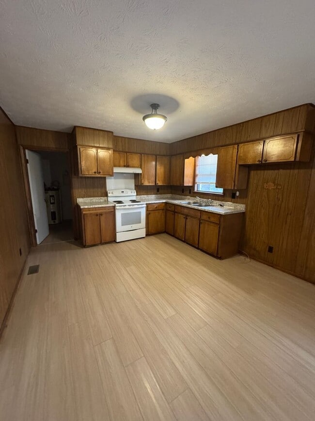 Photo - 2317 Glenvale Rd