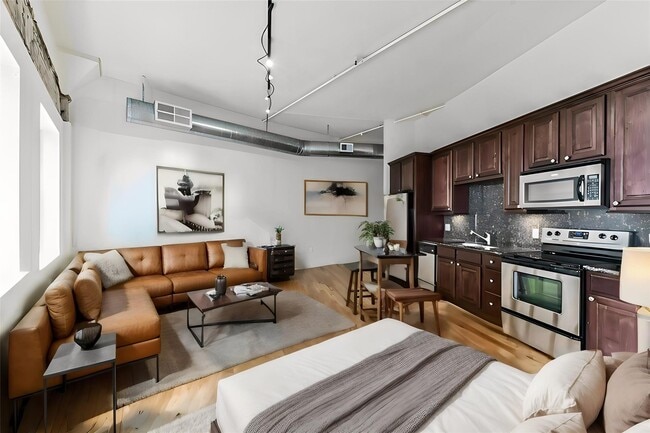Photo - 705 Main St Unit 511