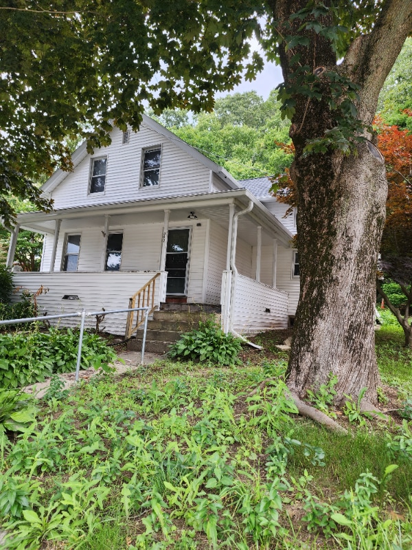 Photo - 302 Laurel Hill Ave