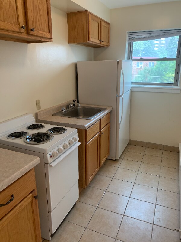 Photo - 877 St Paul Ave Unit 8