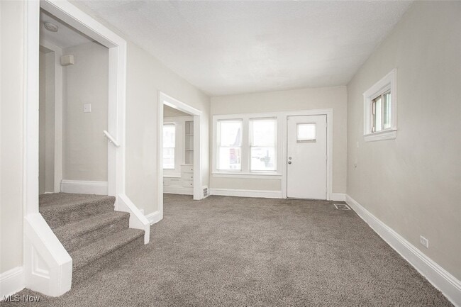 Photo - 13621 Cranwood Dr