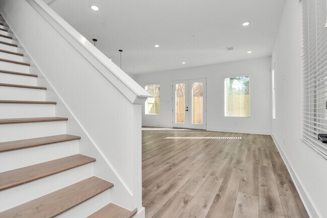 Photo - 778 W Tidwell Rd