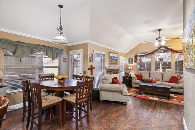 Photo - 11536 Las Polamas Dr