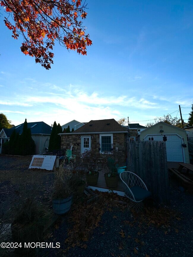 Photo - 340 Elberon Blvd