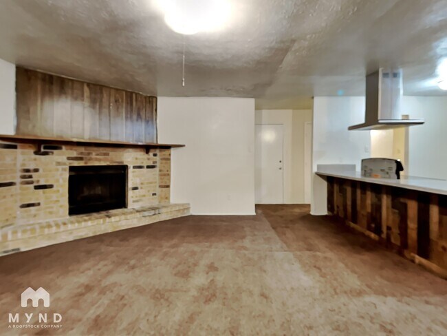 Photo - 14006 Pinewest Ct