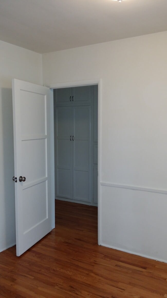 1237 N Brand Blvd Unit 1