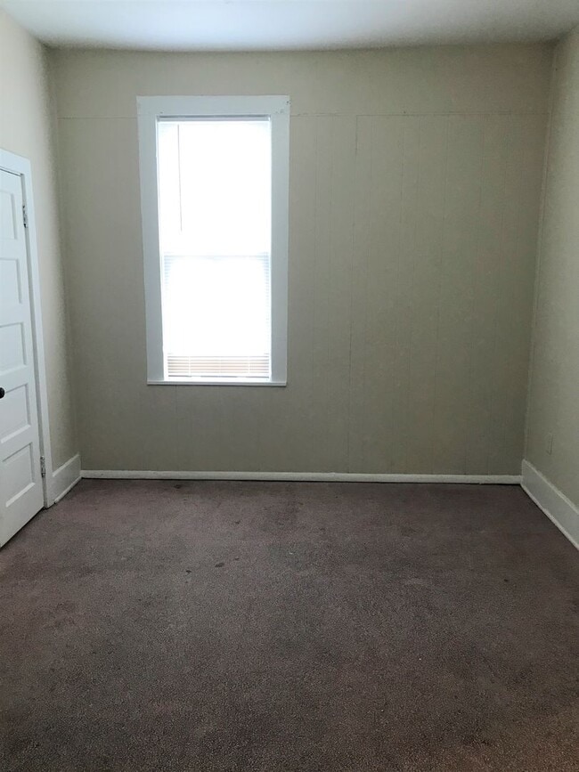 Newly Remodeled Studio Apartment - Newly Remodeled Studio Apartment
