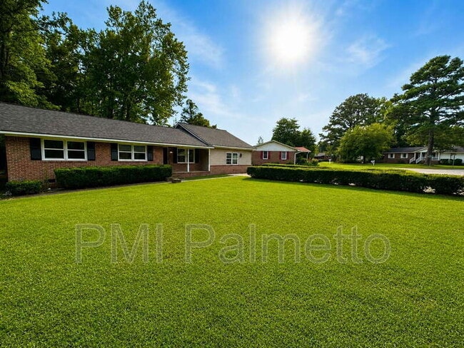 Photo - 948 Wateree Blvd