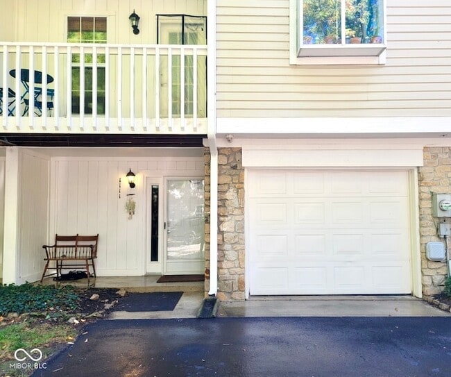 Photo - 1111 Island Woods Dr