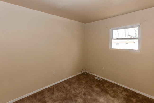 Photo - 3 BR TH in Olde Forge