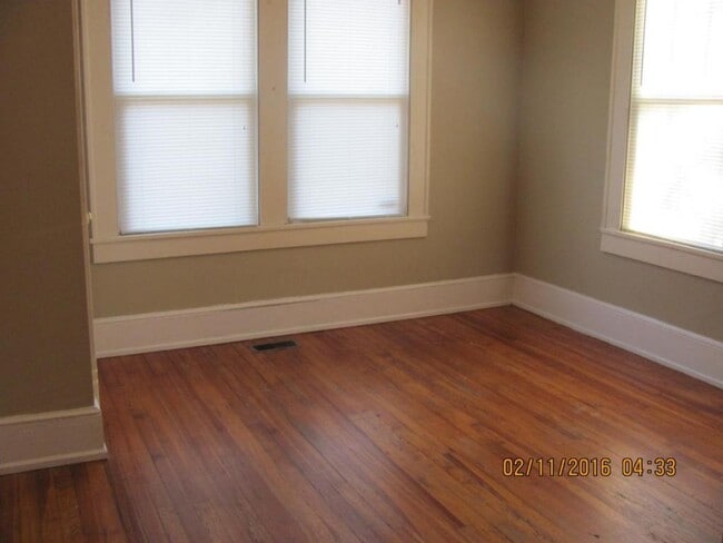 Photo - 241 Ebenezer Ave