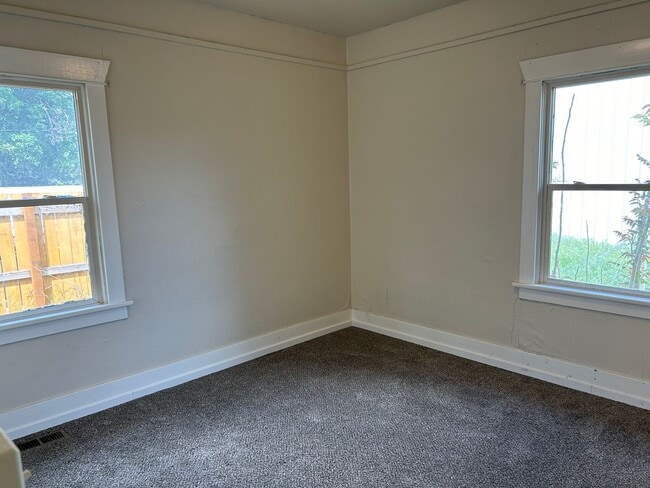 Photo - 3 Bed 1 Bath Home With Fresh Updates!!!