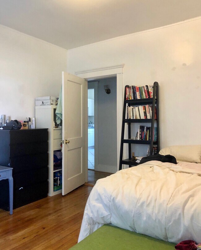 Photo - 205 Rawson Rd Unit 2