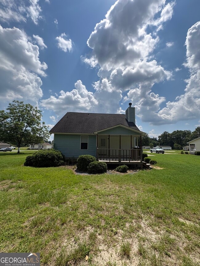 Photo - 609 Windcrest Dr