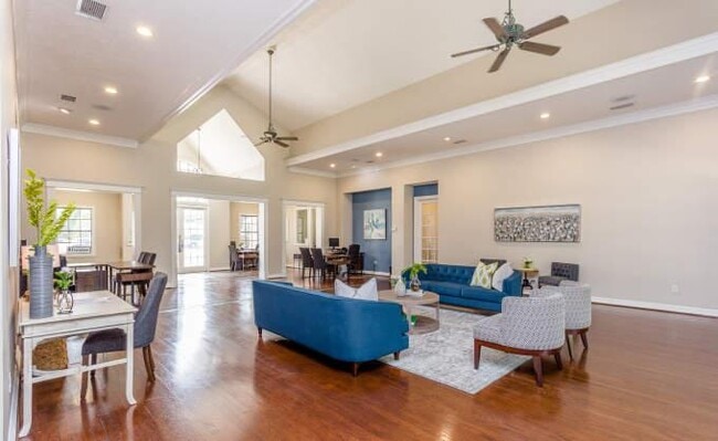 Building Photo - 1 bedroom in Houston TX 77056 Unit 1047 Rental