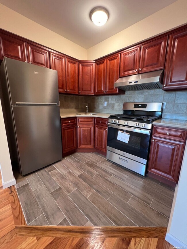 Photo - 82-14 Grand Ave Unit 3rd FL