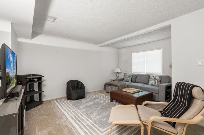 2210 Glencourse Ln Unit SI ID1609818P