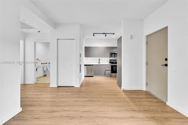 Photo - 753 NW 30th St Unit 1