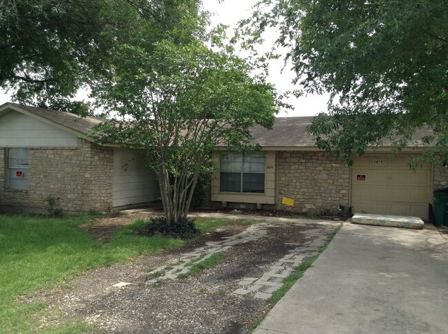 Photo - 5874 Castle Run Dr House