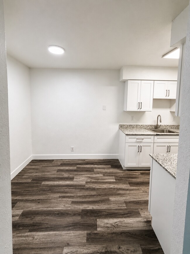 Photo - Cedar Lane Apartments