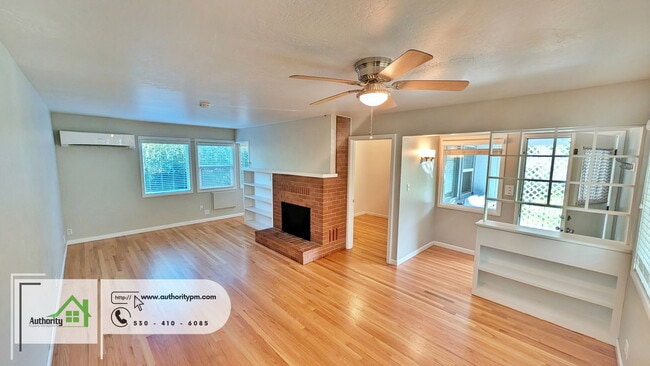 2556 Old Eureka Way