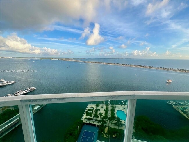 Building Photo - 2101 Brickell Ave Unit 2306