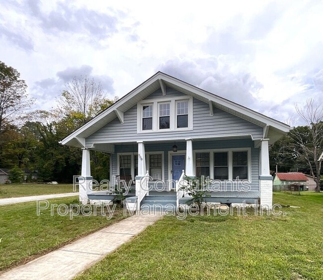 Building Photo - 508 Denny St