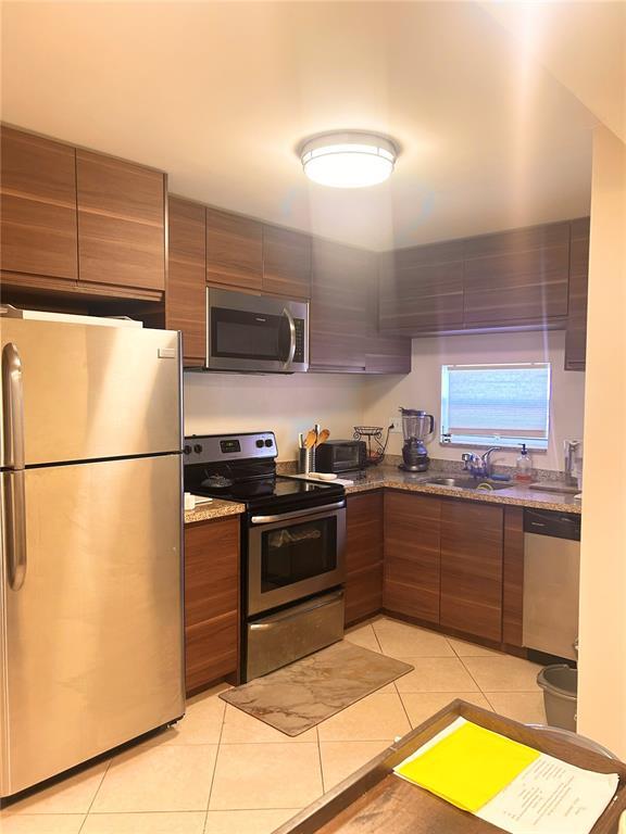 Building Photo - 361 S Hollybrook Dr Unit 104 Rental