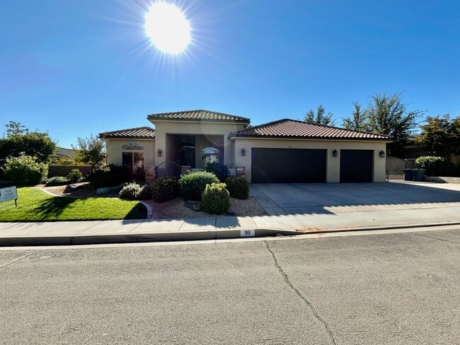 Photo - Beautiful Pet-Friendly Home on Green Springs Golf Course