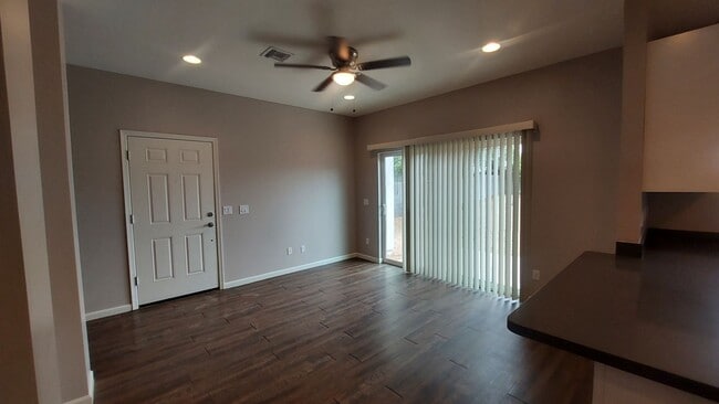 Photo - 1728 E Ocotillo Rd