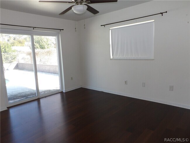 Photo - 2804 Madison St W