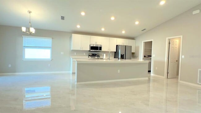 Photo - 1551 Eucalyptus Wy