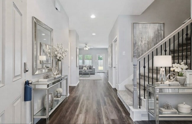 Photo - 2274 Strong Horse Dr