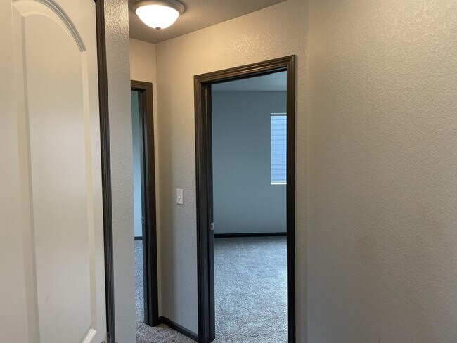 Photo - 408 Yelner Dr Casa