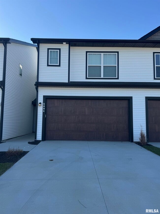 Building Photo - 5894 Butterfield Ct