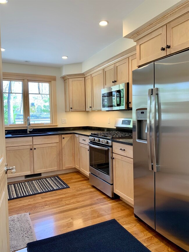 Photo - 59 W Atlantic Ave