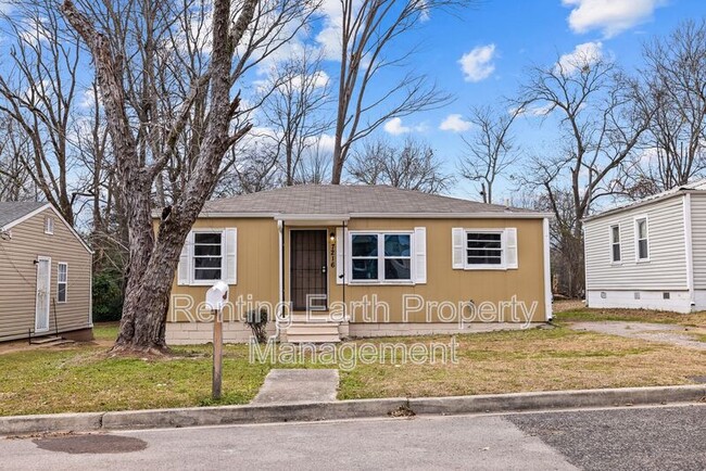 Photo - 7216 Paris Ave