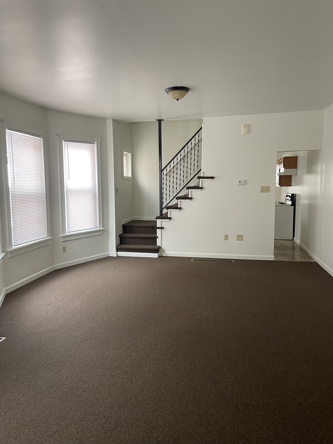 Photo - 850 Park Ave