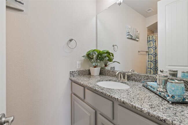 Photo - 9018 Meacom Dr