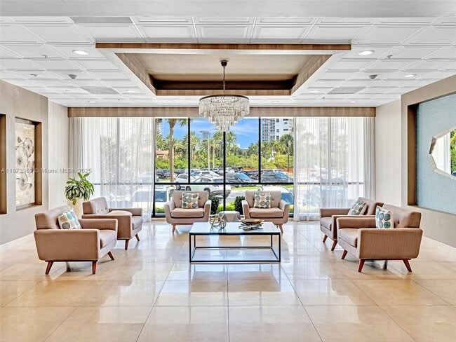 Photo - 3701 N Country Club Dr Unidad PH07