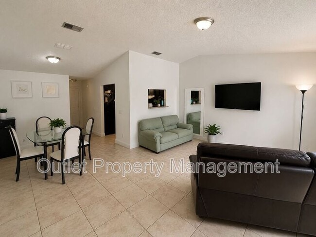 Photo - 2342 Pear Tree Ct
