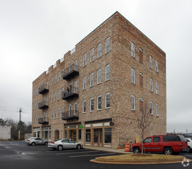 Photo - Cumming Station