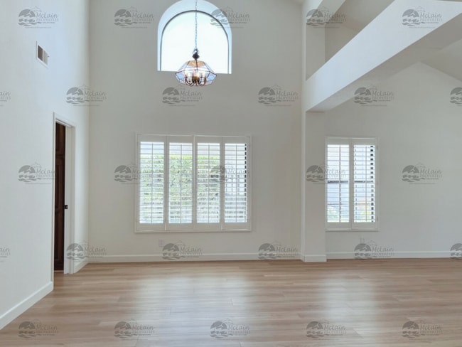 Photo - Shadowridge  Gorgeous 3 Bedroom Home In Desirable Neighborhood / Vista