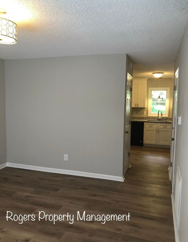 Photo - Convenient Modern Townhome in Creedmoor Unit C