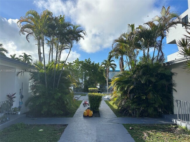 Photo - 740 84th St Unit 3