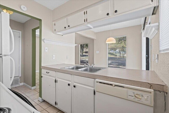 Photo - 2809 Parker Ln Townhome