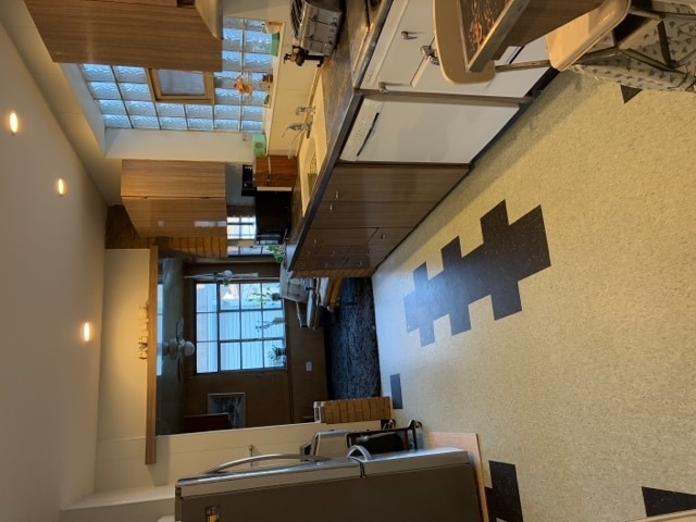 Photo - 2337 Ridgeland Ave