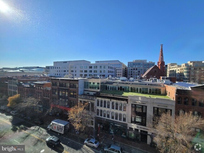 Building Photo - 777 7th St NW Unit 626 Rental