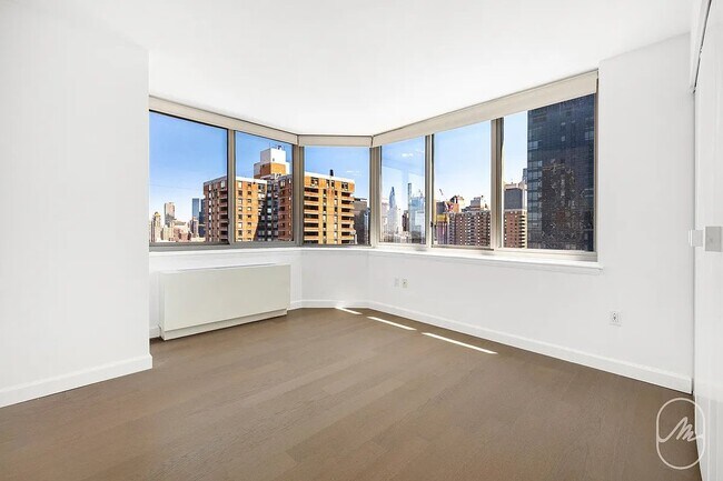 Photo - 500 W 42nd St Unit F41