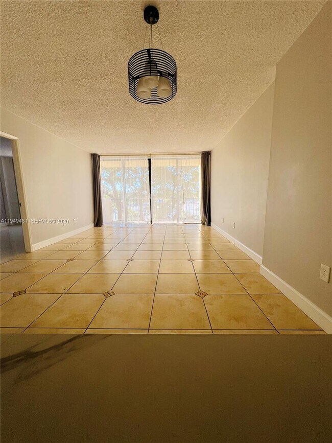 Photo - 1470 NE 123rd St Unit A408